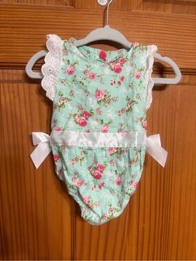 Catpapa Floral Mint Baby Romper with Lace & Satin Bows 6/9m